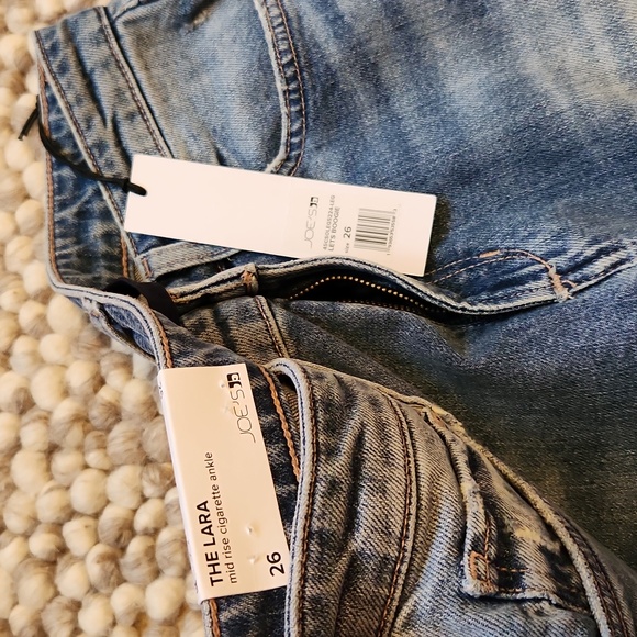 COPY - NWT Joe's Jeans Lara mid-rise cigarette ankle patchwork 26 - Picture 3 of 7